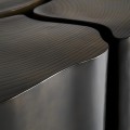 Exkluzívny industriálny konferenčný stolík Deborah s mosadznou abstraktnou konštrukciou starozlatej farby 120cm