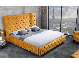 Moderná chesterfield manželská posteľ Kreon v žltom prevedení zo zamatu 180x200cm