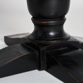 Luxusný čierny okrúhly jedálenský stôl Zena Noir vo vintage štýle s vyrezávanou nohou a hnedou vrchnou doskou 120 cm
