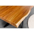 Moderný industriálny jedálenský stôl Mammut s obdĺžnikovou doskou z masívneho akáciového dreva v medovo hnedej farbe 200 cm