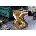 Moderný glamour zlatý príručný stolík Twist so štvorcovou vrchnou doskou so zatočenou podstavou z kovovej zliatiny