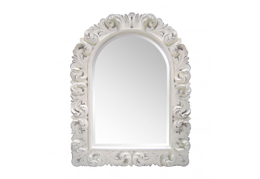 Vintage provensálske poloblúkové nástenné zrkadlo Marzia s bielym vyrezávaným ornamentálnym rámom s florálnym motívom