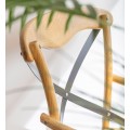 Dizajnová masívna hnedá jedálenská stolička Chicago Cruz Tonet s opierkami na ruky 92 cm