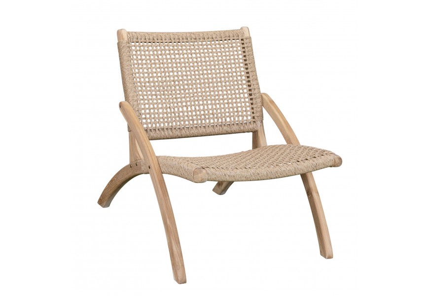 Dizajnová stolička Trapani so svetlohnedým rámom z tíkového dreva so štvorcovým výpletom z povrazových vlákien na sedacej časti a opierke