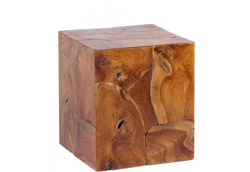 Moderný hnedý štvorcový príručný stolík Cubus z masívneho teakového dreva v svetlých hnedých odtieňoch s prírodnou kresbou letokruhov