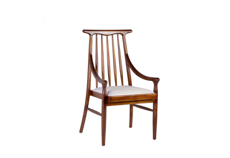 Koloniálna masívna jedálenská stolička Star s vysokou chrbtovou opierkou a s opierkami na ruky z hnedého teakového dreva s krémovou čalúnenou sedacou časťou s poťahom zo štruktúrovanej látky