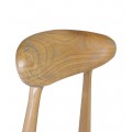 Dizajnová škandinávska hnedá jedálenská stolička z masívneho dreva  sungkai s oválnou opierkou na chrbát a úzkymi nožičkami