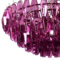 Luxusný okrúhly glamour stropný luster Malin vo fialovej farbe so sklenenými kryštálmi a kovovou zlatou konštrukciou 90 cm